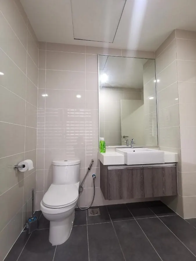 Southkey Mosaic-1 Min To Midvalley Apartment Johor Bahru 0*,